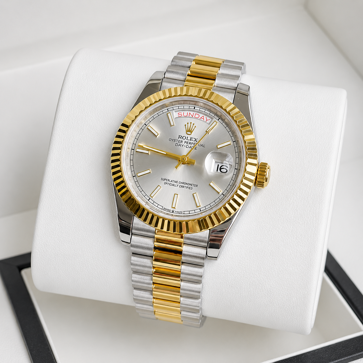 Rolex Day-Date Automatic Luxury Men's Watch – Fluted Bezel & Jubilee Bracelet
