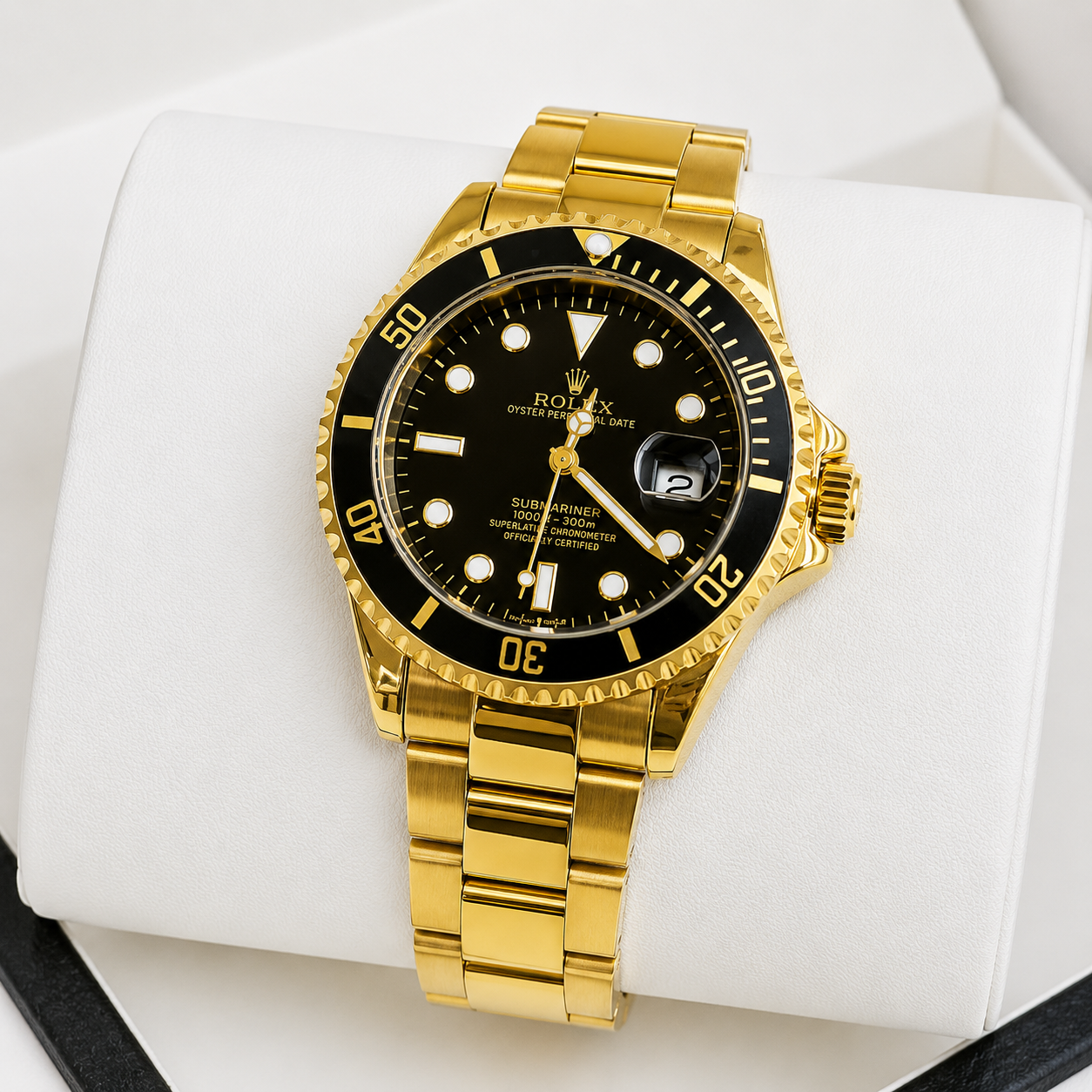 Rolex Submariner Date Two-Tone Steel & Yellow Gold — Black Dial & Black Bezel