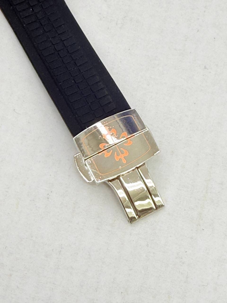 Patek Philippe Aquanaut Men's Watch –  Rubber Strap