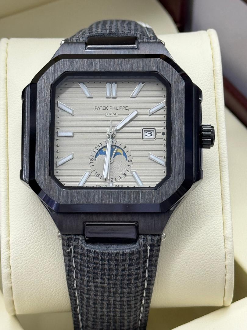 Patek Philippe Nautilus Square Moon Phase Complication – Steel & Black DLC | Multiple Dial & Strap Options