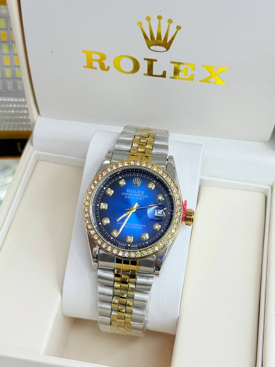 Rolex Oystersteel Watch for Men – 904L Steel Luxury Timepiece