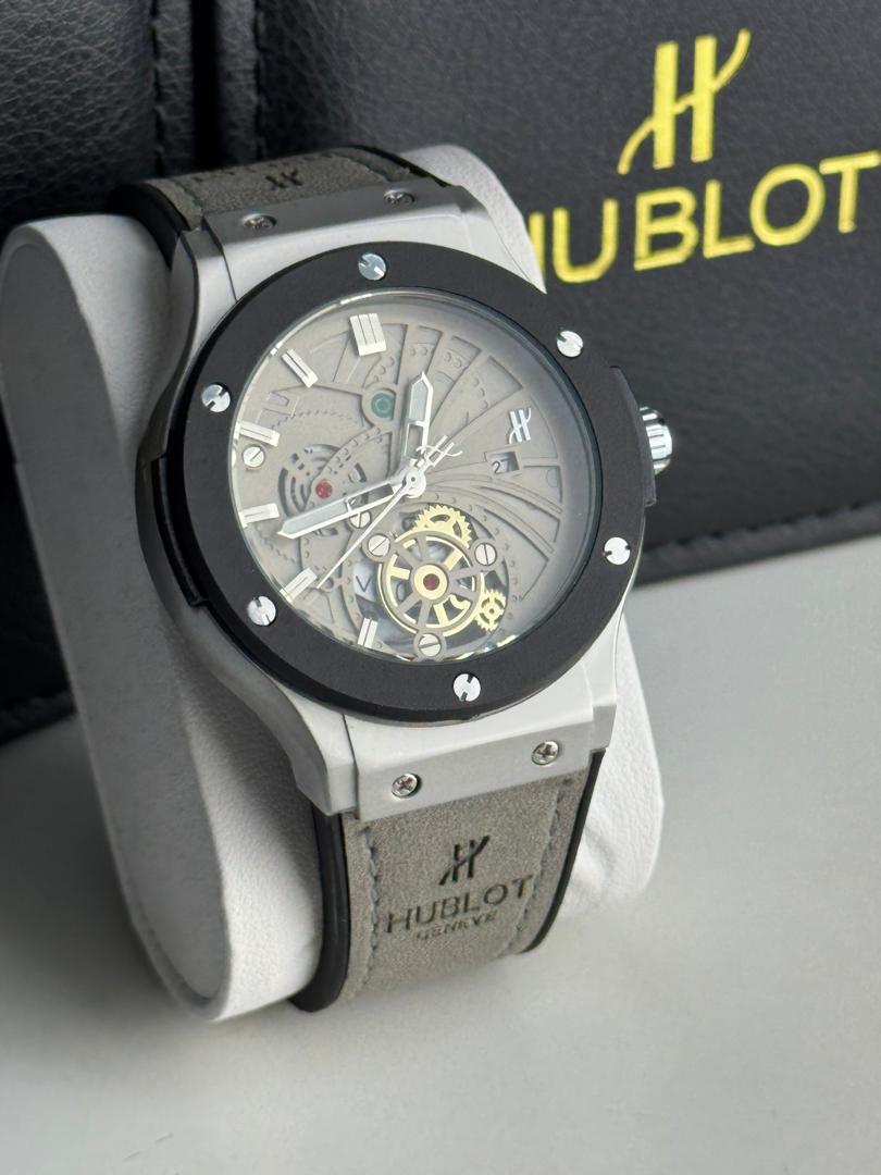 Hublot Big Bang Battery Watch for Men – Premium Luxury Timepiece