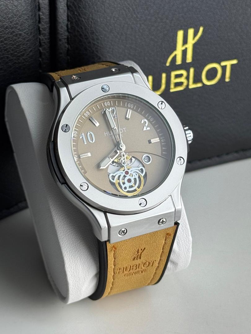 Hublot Big Bang Battery Watch for Men – Premium Luxury Timepiece