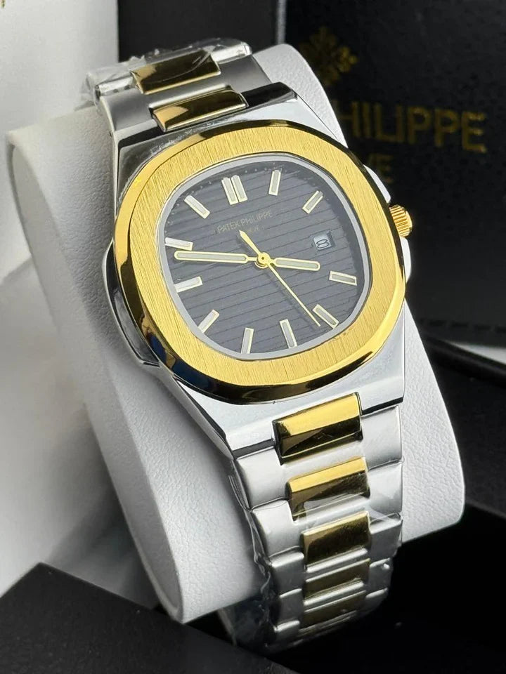 Patek Philippe Nautilus Men's Watch | Silver Stainless Steel | Date Display | Luxury Timepiece