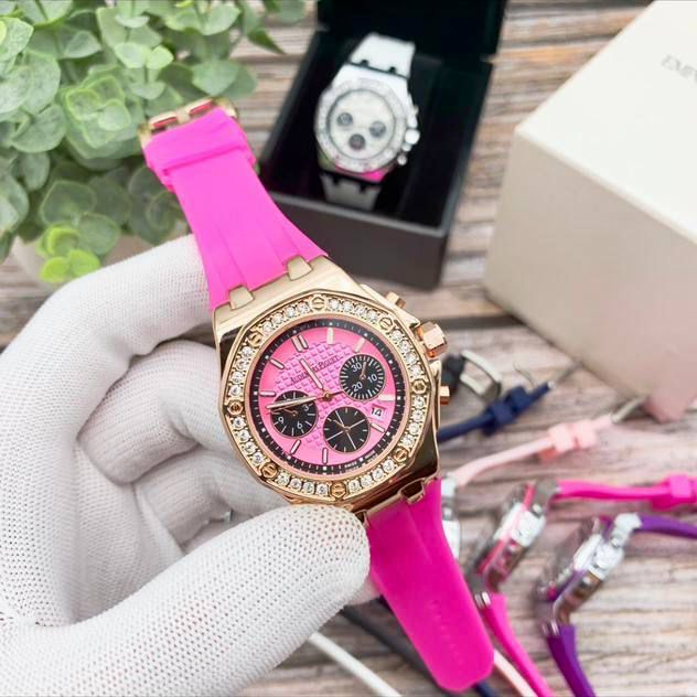 Audemars Piguet AP Royal Oak Offshore Lady Chronograph – Diamond Bezel & Rubber Strap