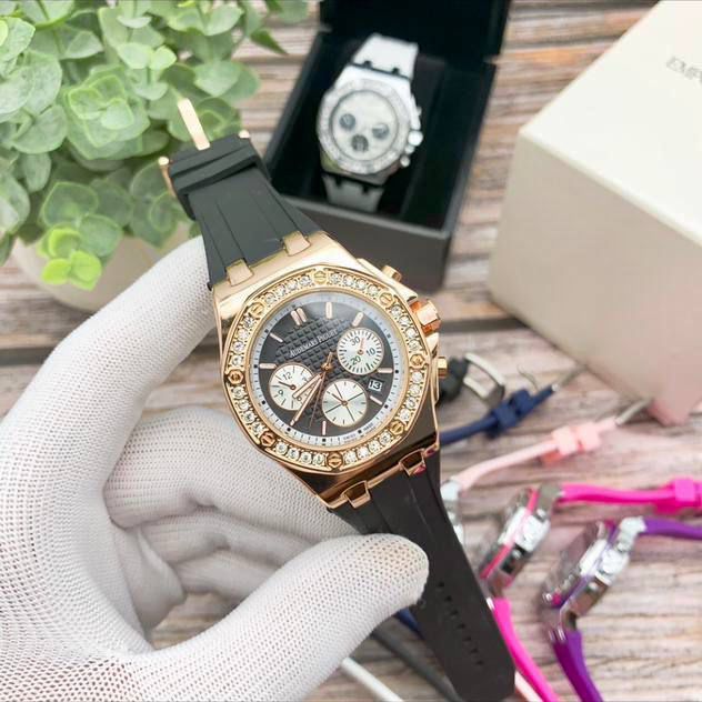 Audemars Piguet AP Royal Oak Offshore Lady Chronograph – Diamond Bezel & Rubber Strap