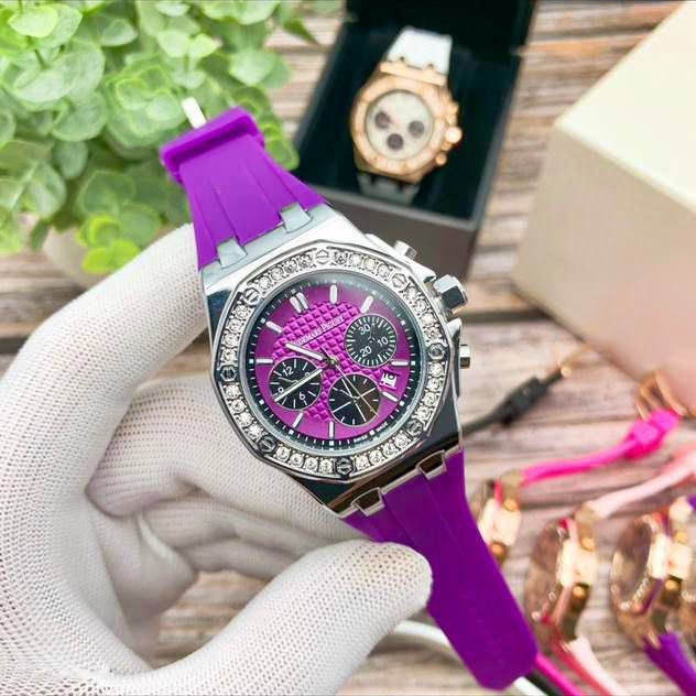 Audemars Piguet AP Royal Oak Offshore Lady Chronograph – Diamond Bezel & Rubber Strap