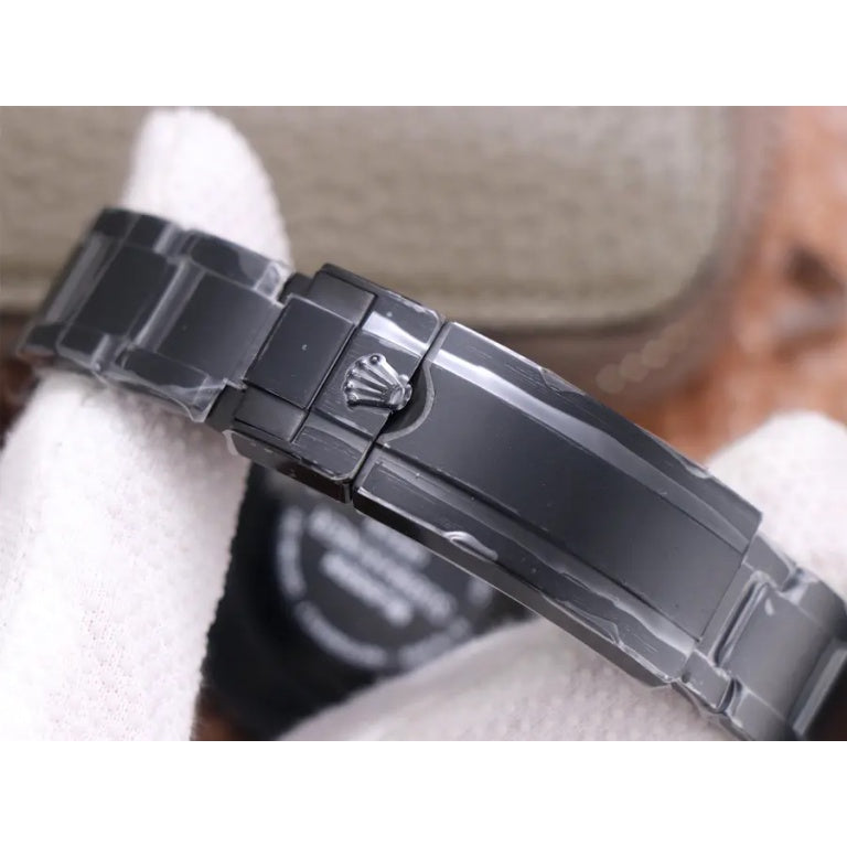 Full Black Automatic Men's Watch – Diamond Hour Markers, Date Function, Lume, 31 Variants