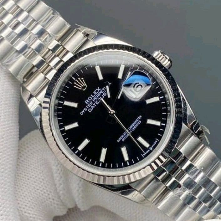 Full Black Automatic Men's Watch – Diamond Hour Markers, Date Function, Lume, 31 Variants
