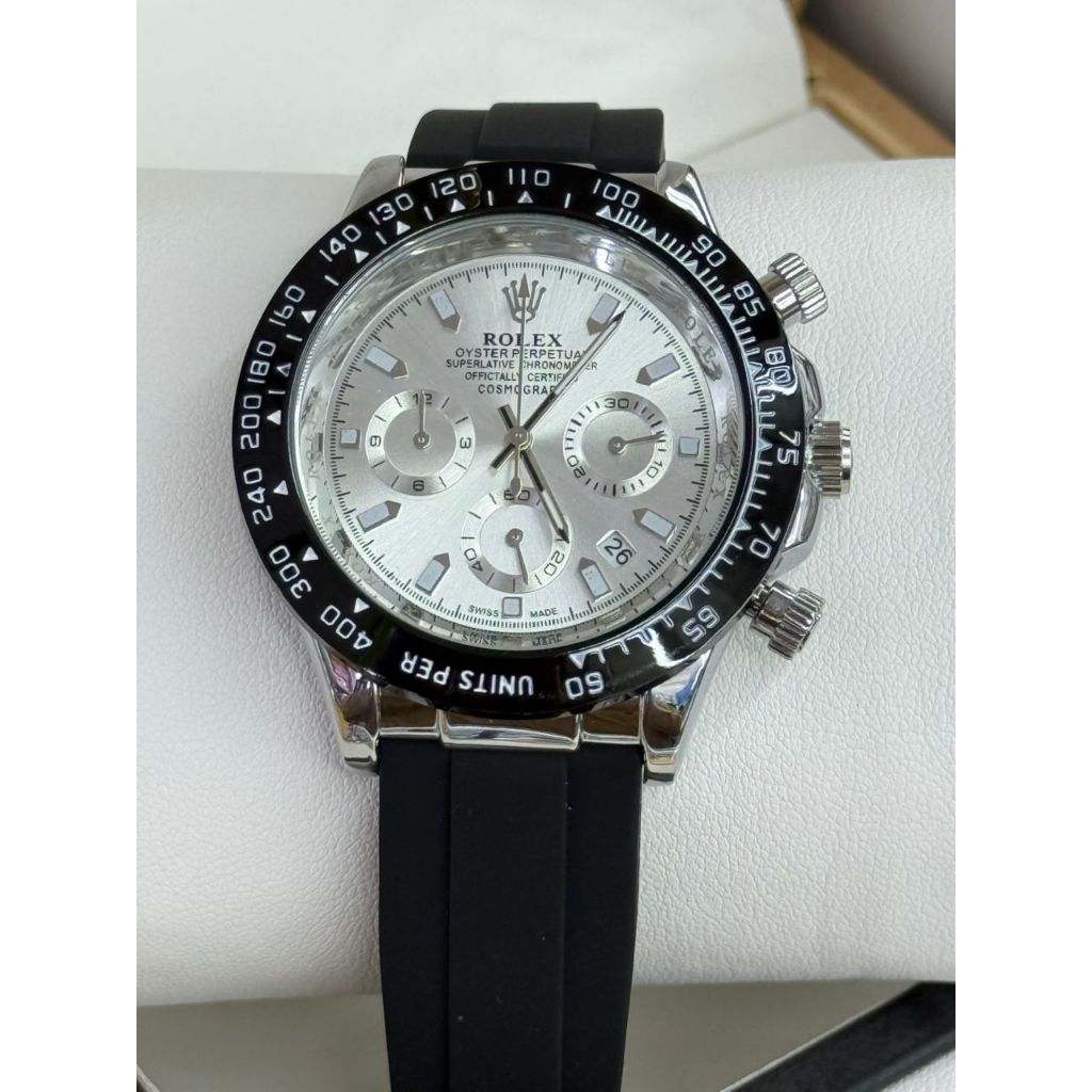 Men's Japan Movement Stainless Steel Watch – Date, Glow in the Dark & Mineral Glass
