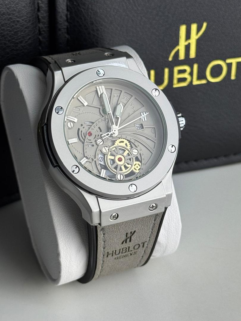 GA2100 Full Black Mod Men's Fashion Watch – Premium AP Style Luxury Design