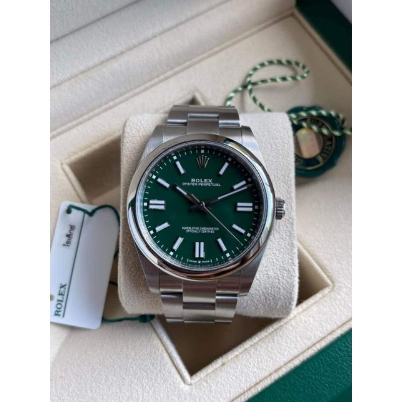 Rolex Oyster Perpetual Datejust Men's Automatic Watch 40mm | 904L Oystersteel | Ceramic Bezel | Date Display